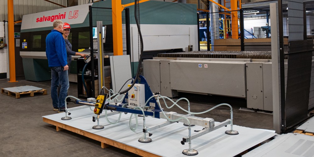 Altex Engineering Salvagnini Fibre Laser Cutter